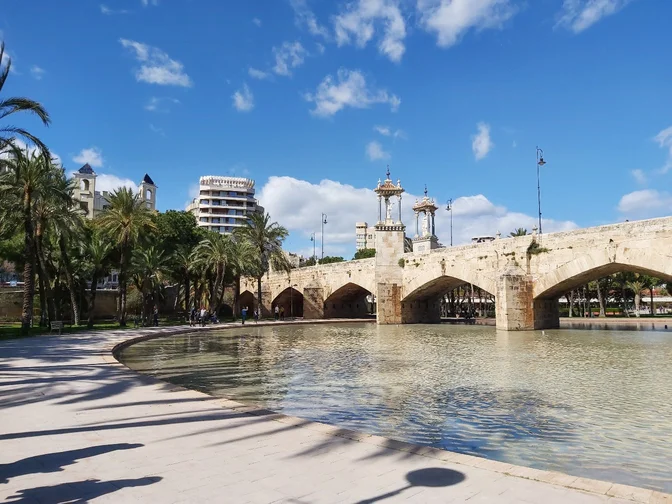 valencia-ar-4-3-small